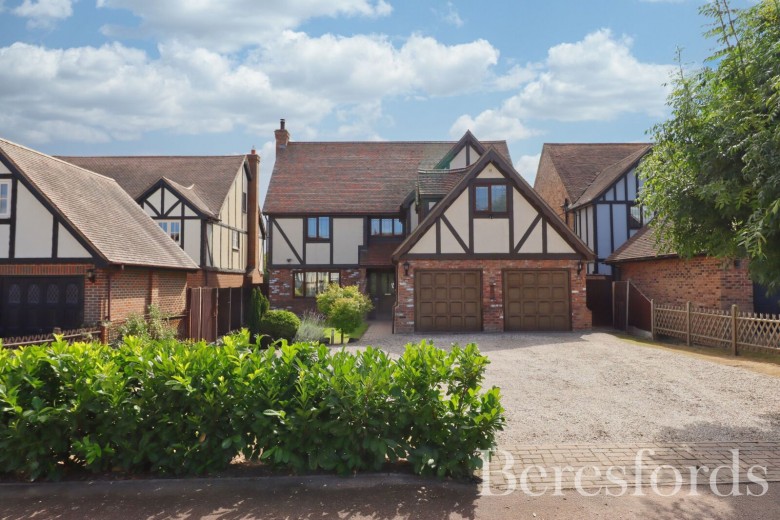 Click the photo for more details of North Fambridge, Chelmsford, Essex