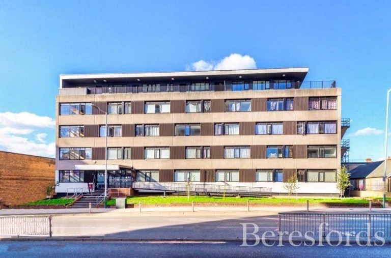 Images for St. Edwards Way, 22 St. Edwards Way, Romford