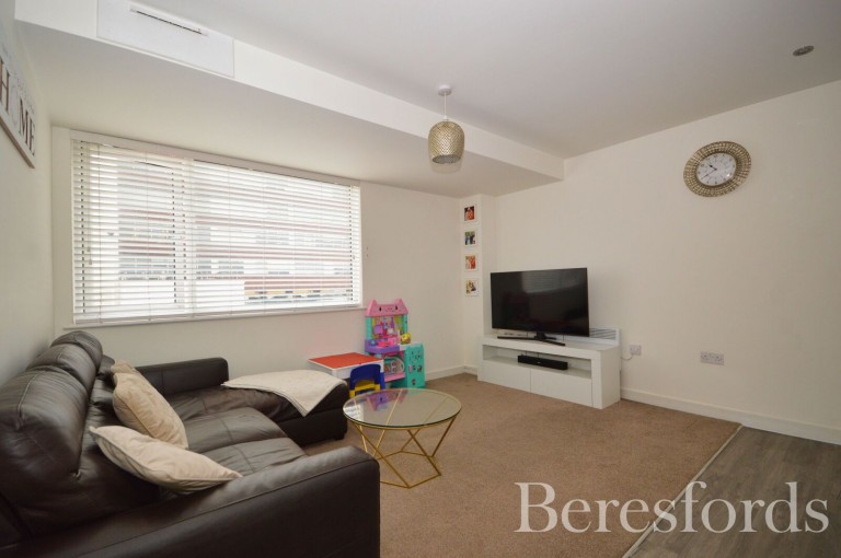 Images for St. Edwards Way, 22 St. Edwards Way, Romford