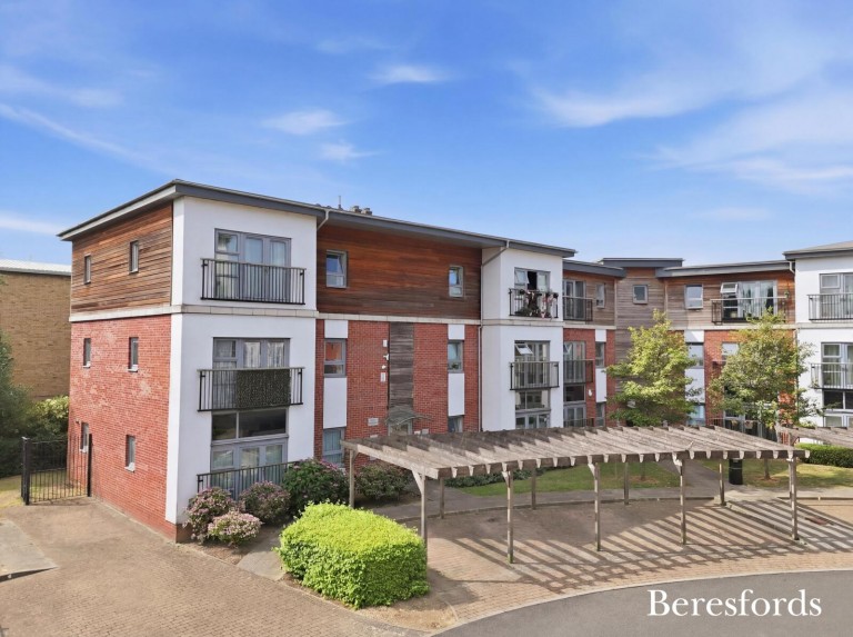 Images for Riverside Close, Romford