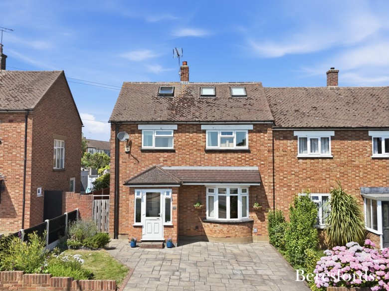 Click the photo for more details of Upminster