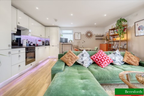 Click the photo for more details of Hutton Road, Shenfield, Essex