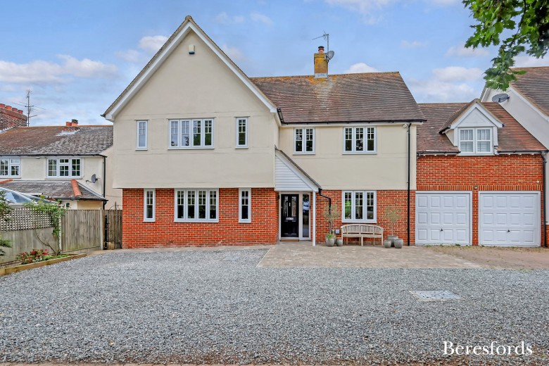 Click the photo for more details of Howe Green, Chelmsford, Essex