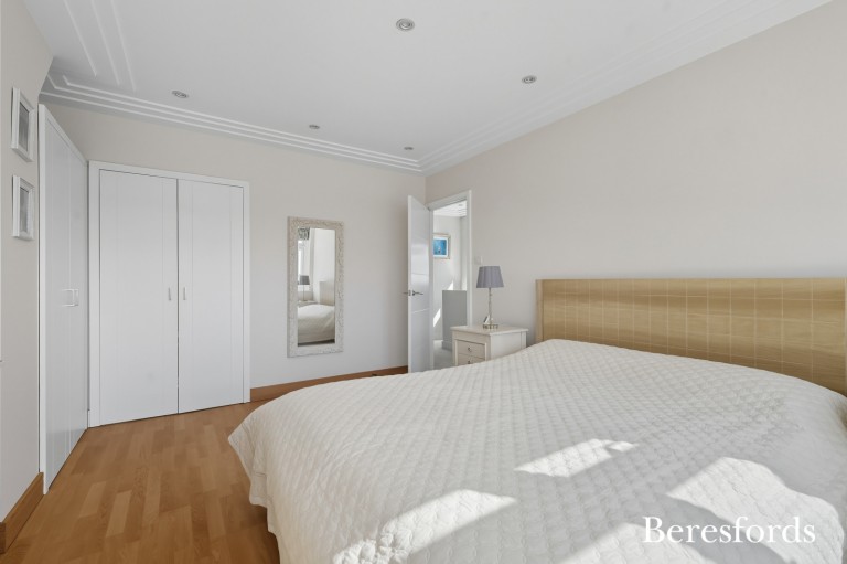 Images for Upminster