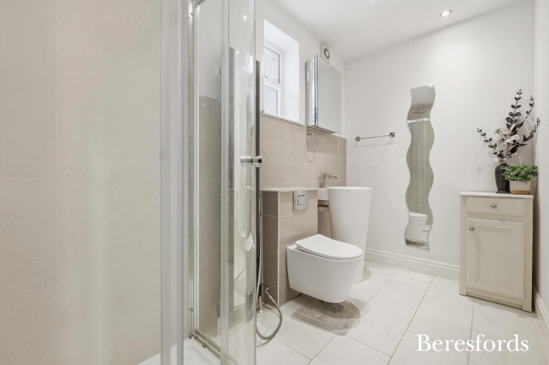 Images for Gidea Park