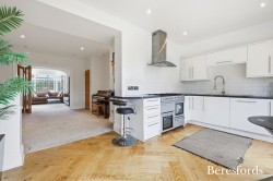 Images for Gidea Park