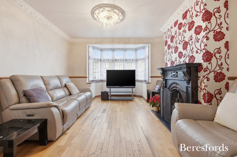 Images for Gidea Park