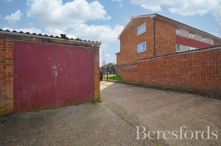 Images for Rush Green