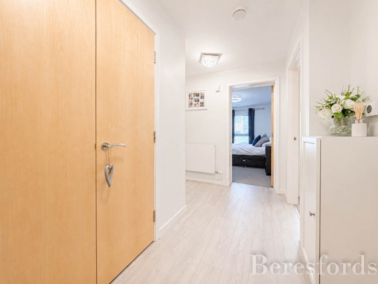Images for Rainham