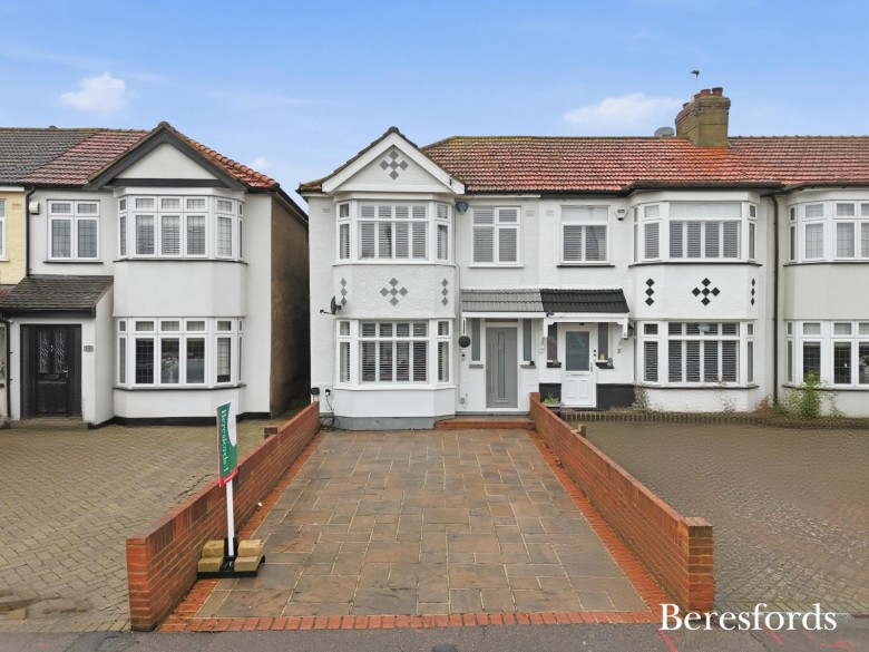 Click the photo for more details of Upminster