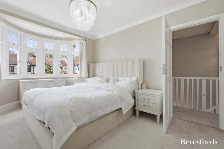 Images for Gidea Park