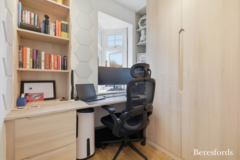 Images for Gidea Park