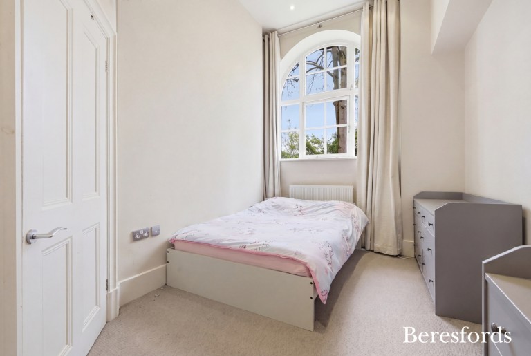 Images for Gidea Park