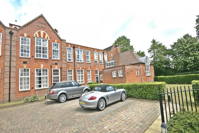Images for Gidea Park