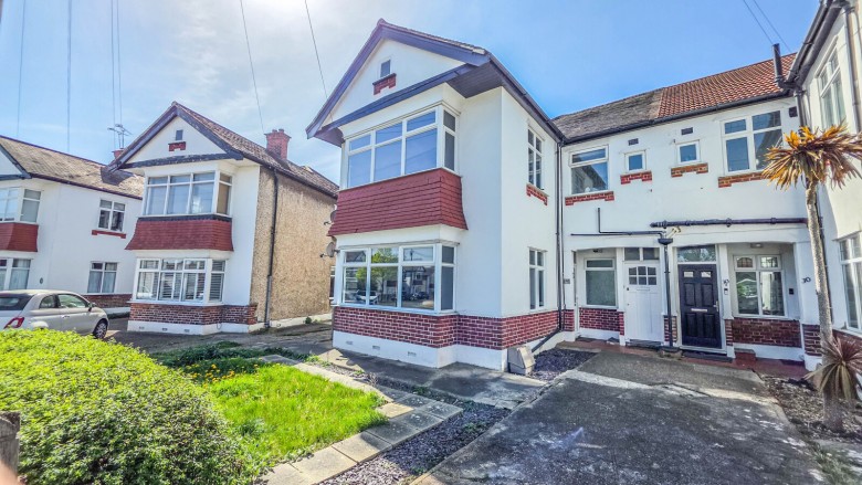 Click the photo for more details of Gidea Park, Romford