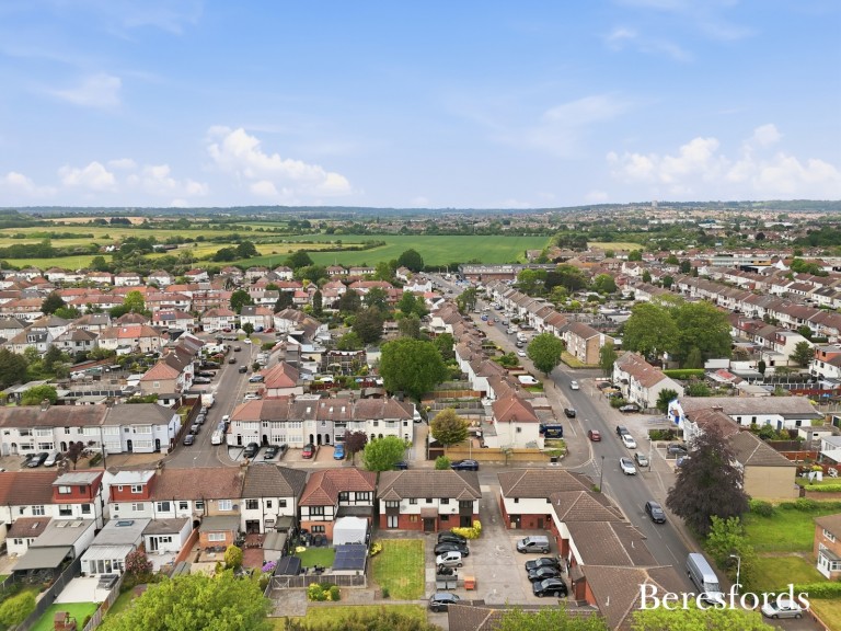 Images for Jutsums Lane, Romford