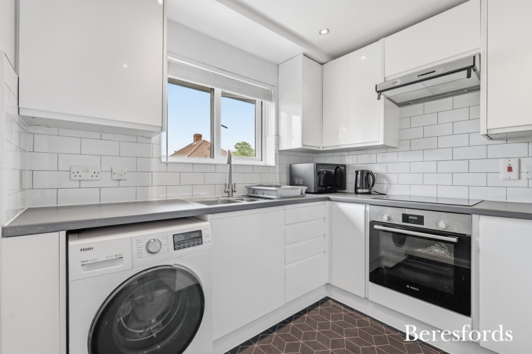 Images for Jutsums Lane, Romford