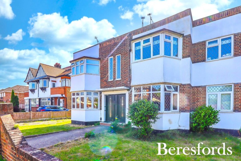 Images for The Grove, Upminster