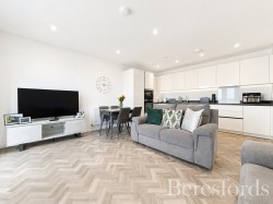 Images for Finlay Gardens, Hornchurch