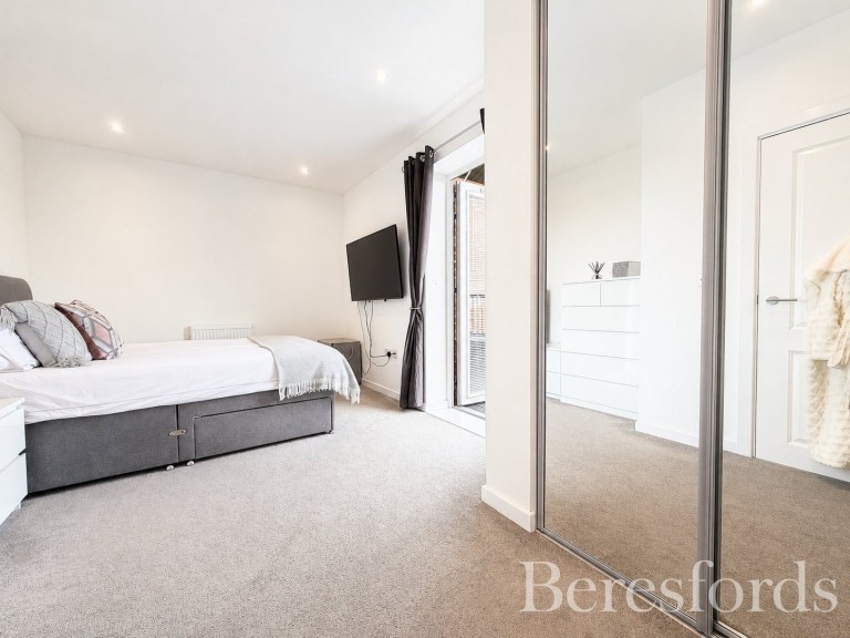 Images for Finlay Gardens, Hornchurch