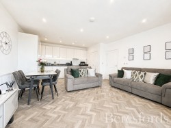 Images for Finlay Gardens, Hornchurch