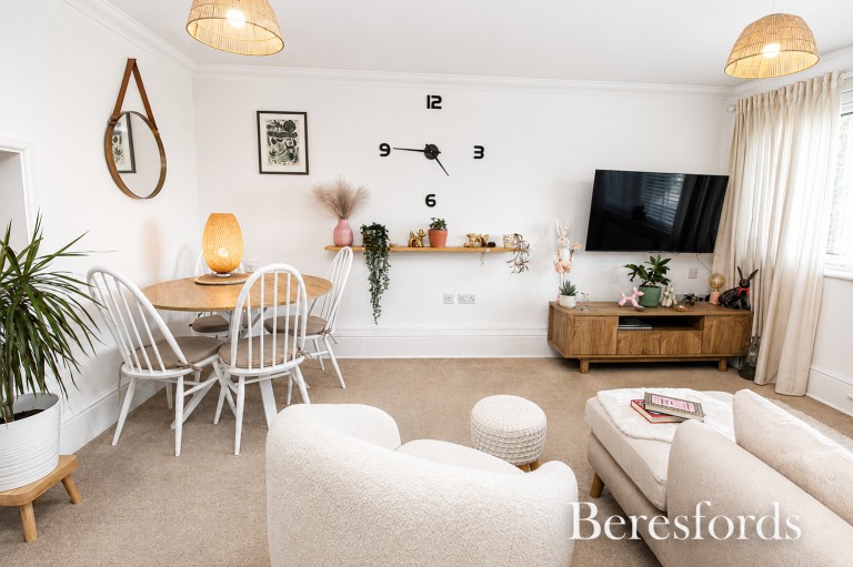 Images for Compton Avenue, Romford, Essex