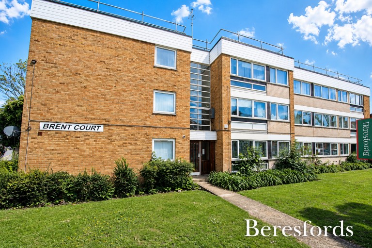 Images for Compton Avenue, Romford, Essex