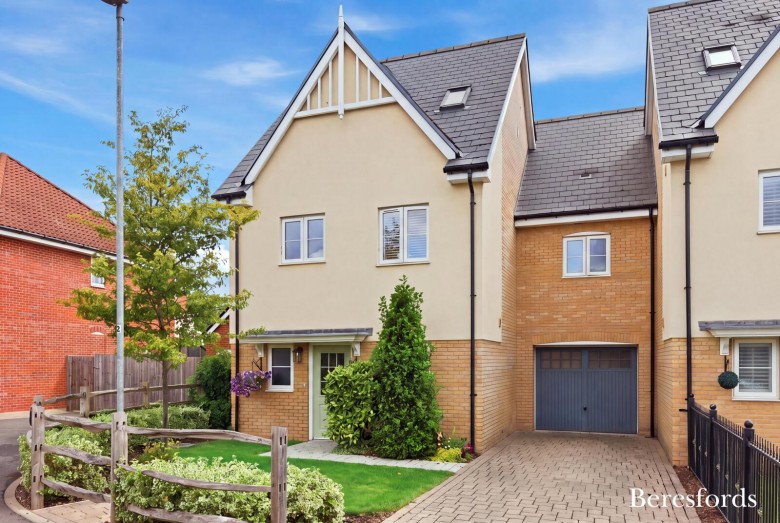 Click the photo for more details of Runwell, Wickford, Essex