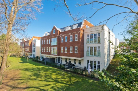 Click the photo for more details of Jubilee Gardens, Weybridge, Surrey
