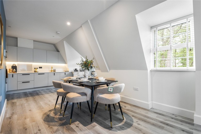 Images for Jubilee Gardens, Weybridge, Surrey