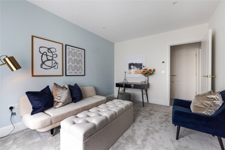 Images for Jubilee Gardens, Weybridge, Surrey