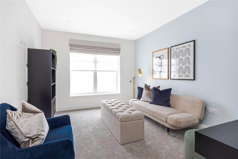 Images for Jubilee Gardens, Weybridge, Surrey