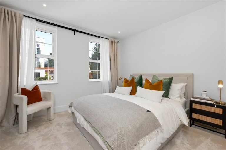 Images for Jubilee Gardens, Weybridge, Surrey