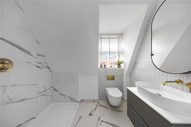 Images for Jubilee Gardens, Weybridge, Surrey