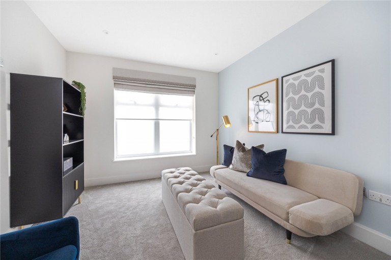 Images for Jubilee Gardens, Weybridge, Surrey