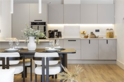 Images for Jubilee Gardens, Weybridge, Surrey