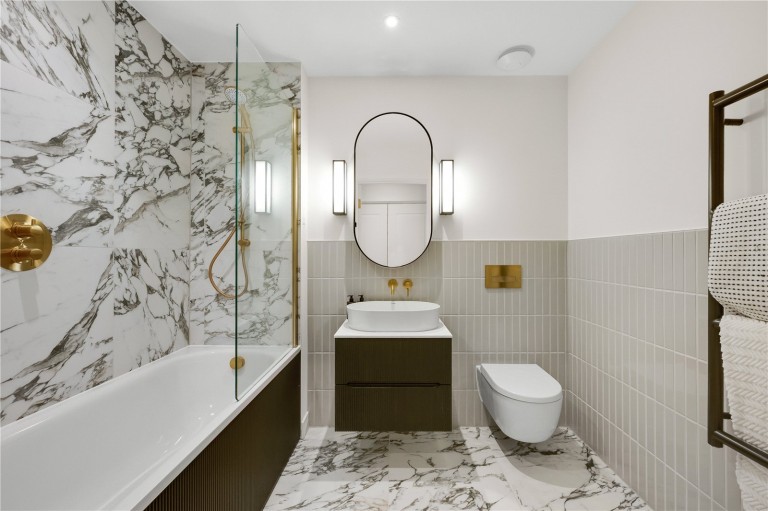 Images for Jubilee Gardens, Weybridge, Surrey