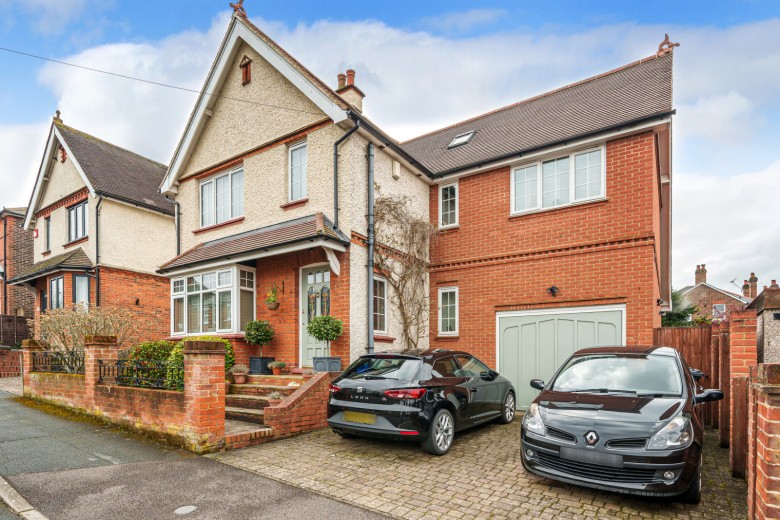 Click the photo for more details of Bray Road, Guildford, GU2