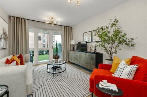 Click the photo for more details of Oaklands House, 2 Littleworth Road, Esher