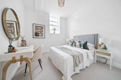 Images for The Courtyard, West Street, Farnham,