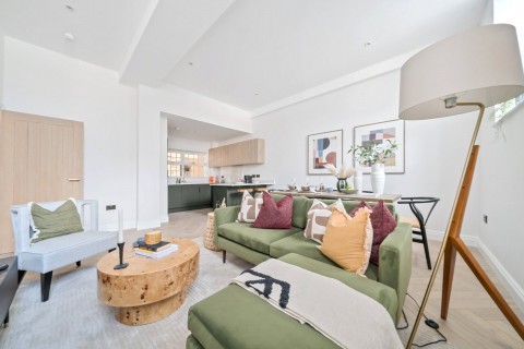 Click the photo for more details of The Courtyard, West Street, Farnham,