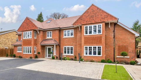 Click the photo for more details of Oak House, 19 Queens Road, Weybridge, KT13