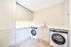 Images for Orchard Walls, Effingham, Surrey