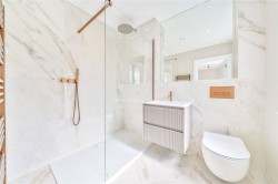 Images for Orchard Walls, Effingham, Surrey