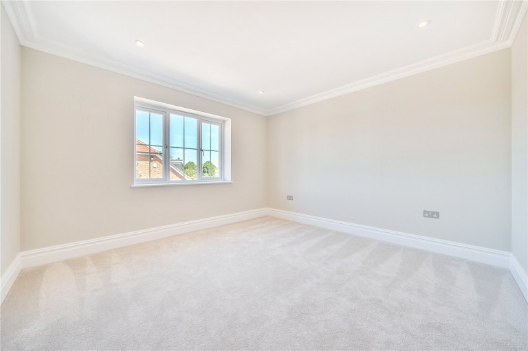 Images for Orchard Walls, Effingham, Surrey