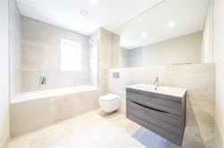 Images for Orchard Walls, Effingham, Surrey