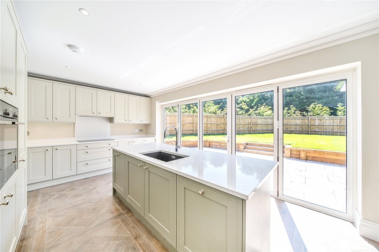 Images for Orchard Walls, Effingham, Surrey