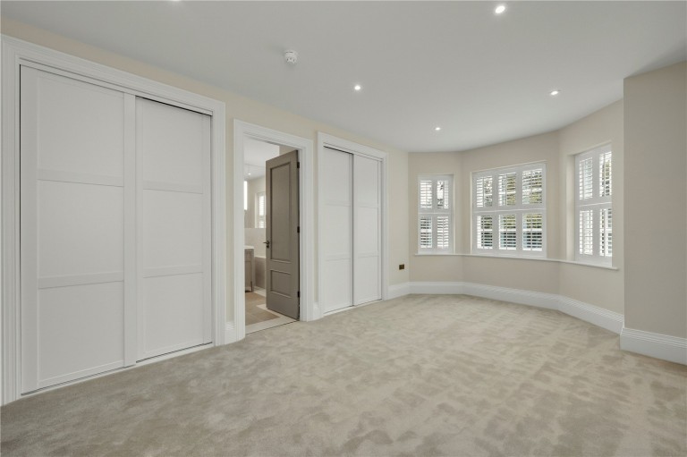 Images for Pine Grove, Weybridge