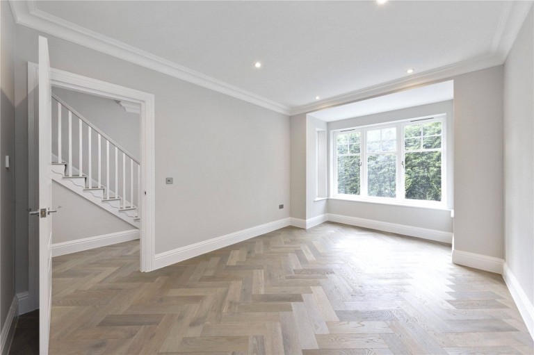 Images for Pine Grove, Weybridge