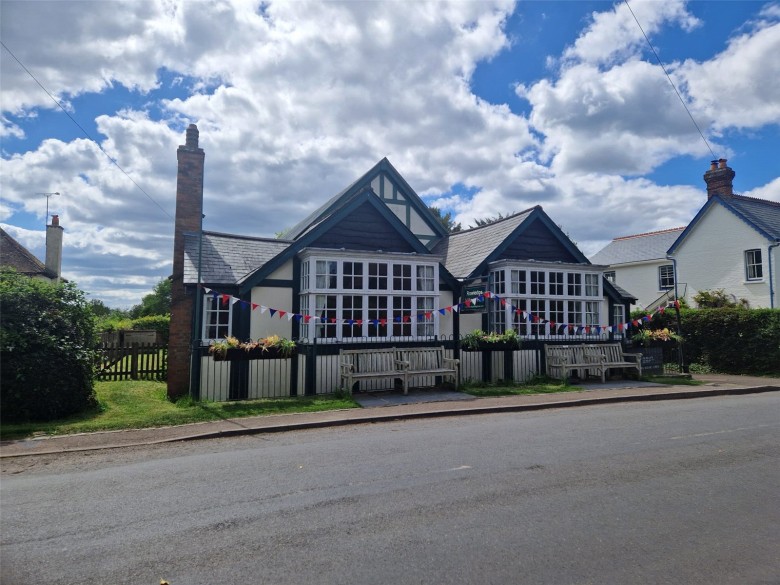 Click the photo for more details of Rowledge, Farnham, Surrey